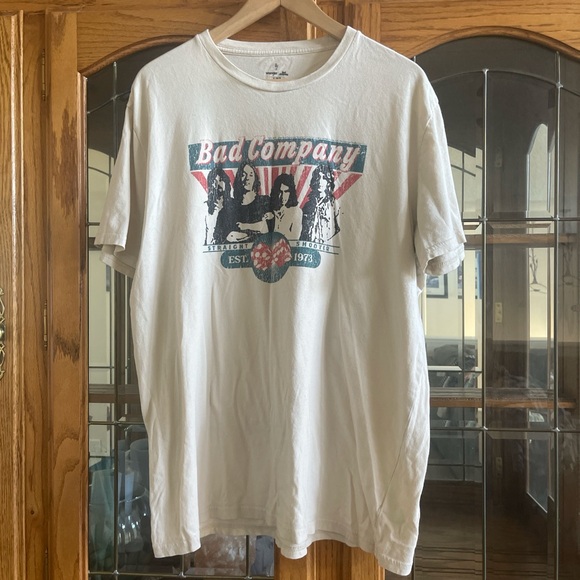 Wrangler White Graphic Tee with Red and Blue Accents - Picture 1 of 5